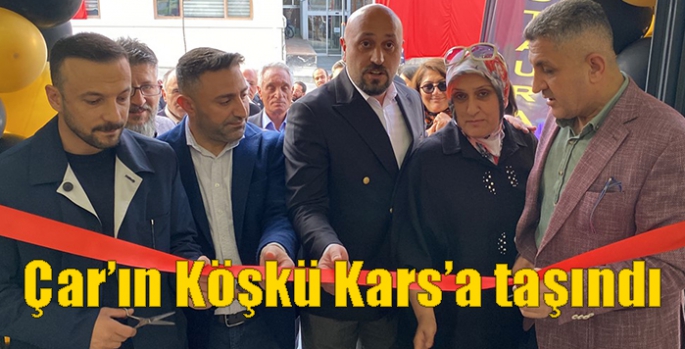 11 yıl hizmet ettiği Çar’ın Köşkü’nü Kars’a taşıdı