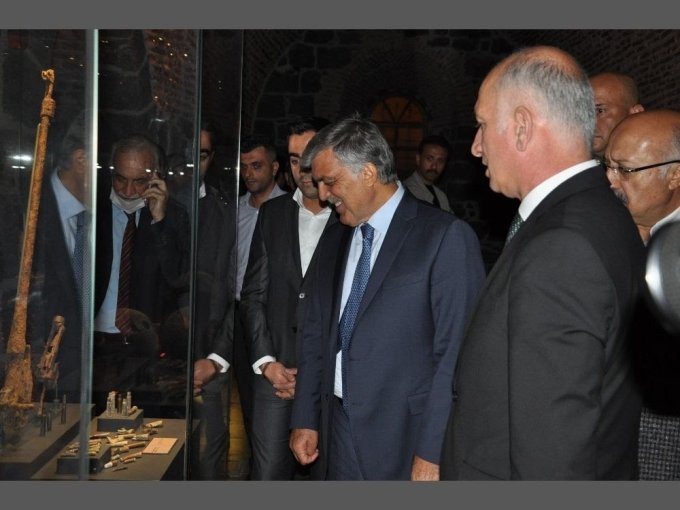 Abdullah Gül Kars’ta