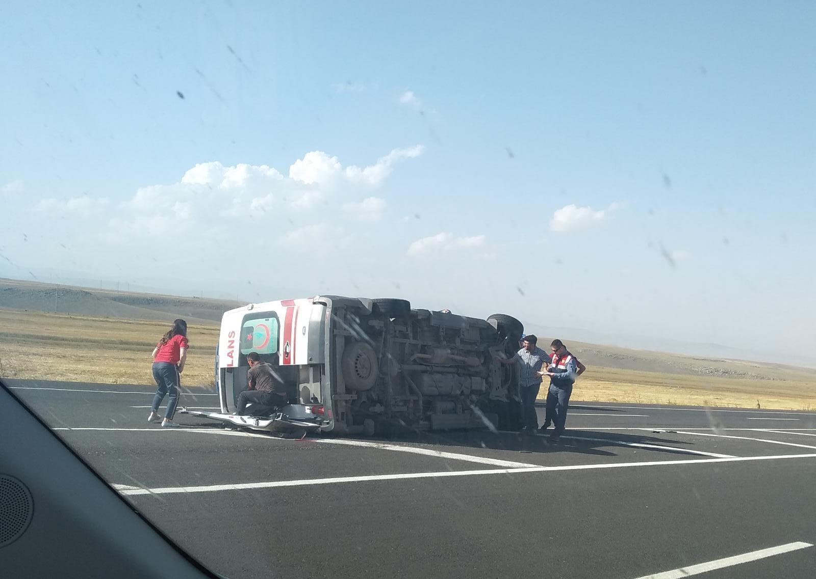 Ambulans kazasının sebebi aşırı rüzgar