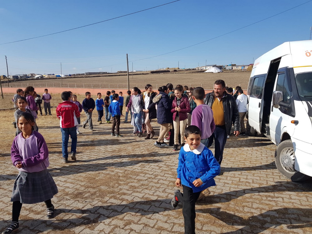 Çelik Başarı Koleji’nden Kardeş Okula Ziyaret