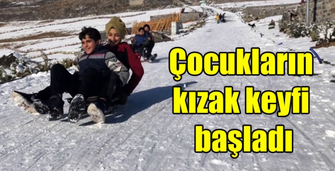 Çocukların kızak keyfi başladı