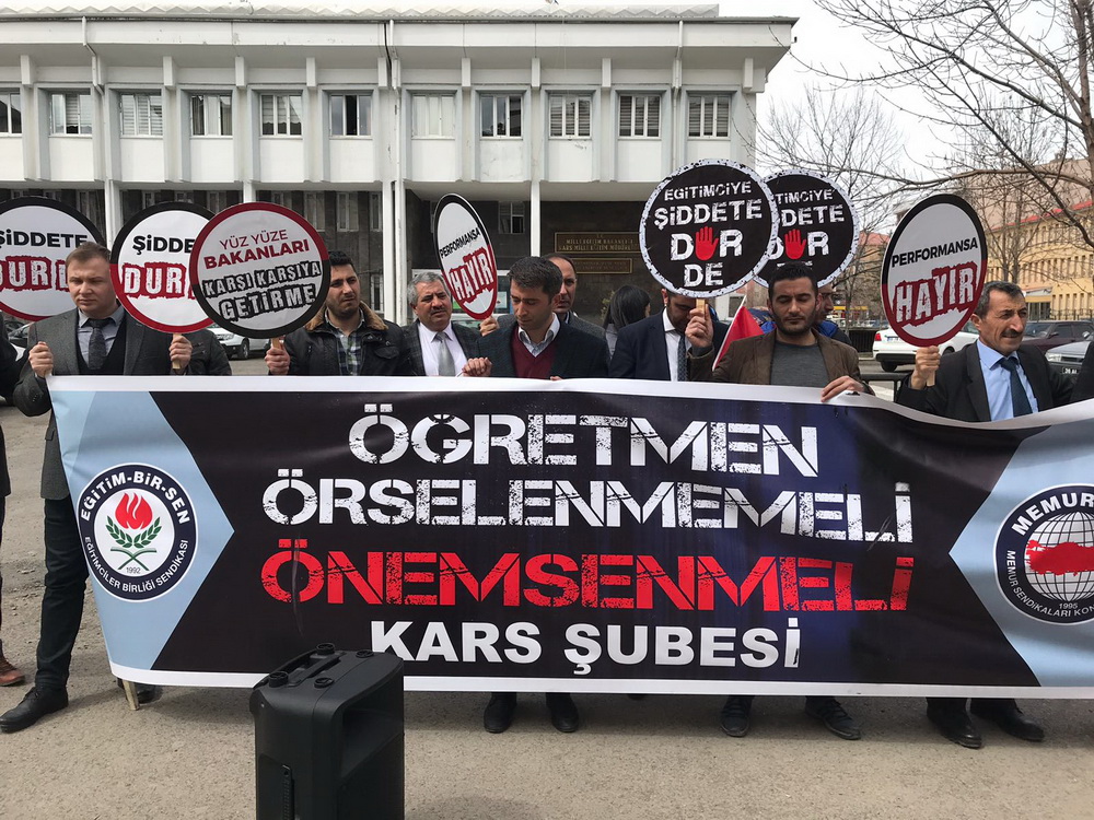 Eğitim Bir Sen: Öğretmen örselenmemeli, önemsenmeli