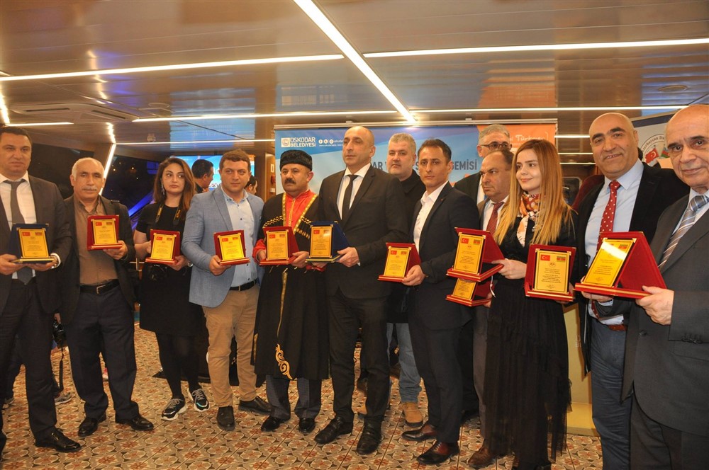 İSTAD Baharın Gelişi Nevruz Bayramını İstanbul Boğazında Karşıladı