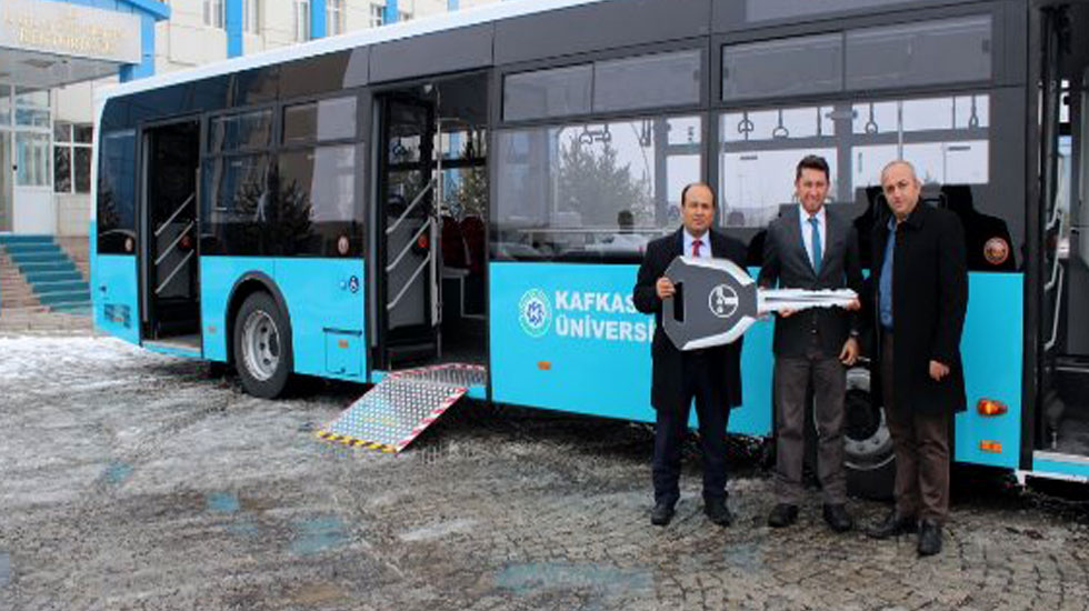 Kafkas Üniversitesi Araç Filosunu Yeniliyor