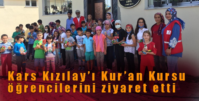 Kars Kızılay’ı Kur’an Kursu öğrencilerini ziyaret etti