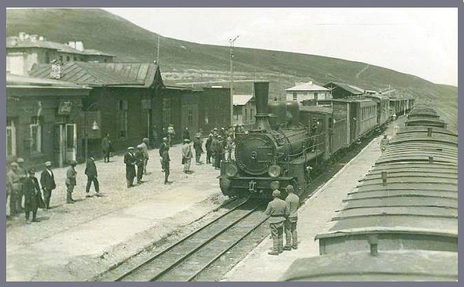 Kars/Sarıkamış Gar ve Yolcu Treni 1929