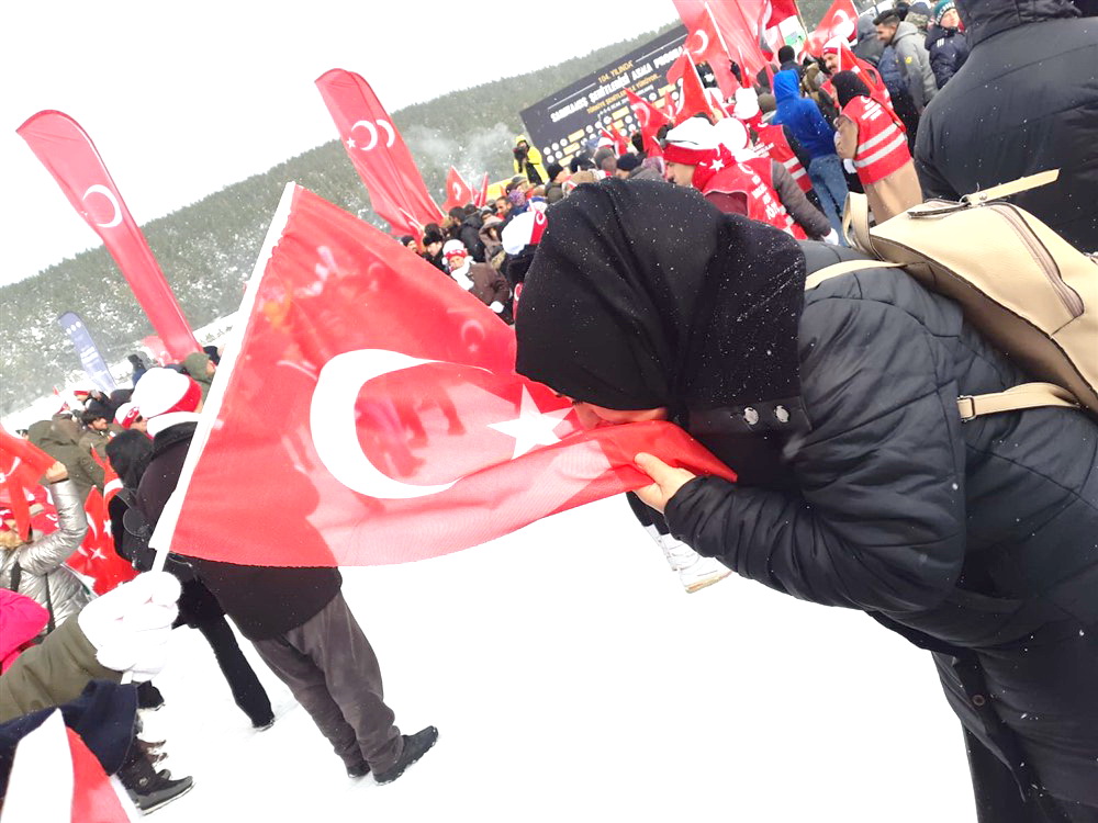 Latife Hemşireden günün sözü: Üşüdüm demeye utandım