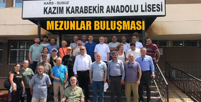 Susuz Kazım Karabekir Anadolu Lisesi Kütüphanesi ve Okul Müzesi mezunlarını ağırladı